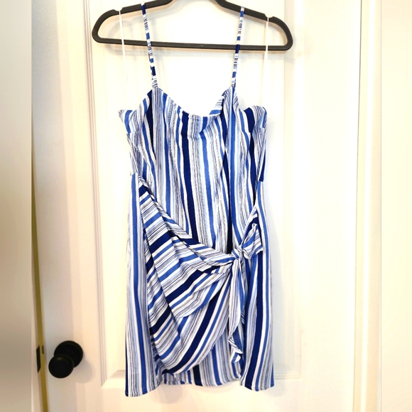 Striped Faux wrap sundress - Picture 1 of 3